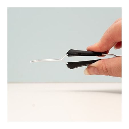 Reversed Tweezer Soft Grip Fine Tip - Studio Light